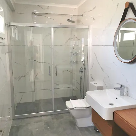 Ciara * Φετιγιέ